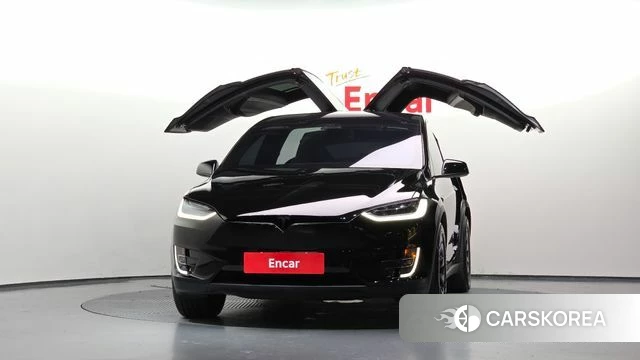 Tesla Model X id 4693816 из Кореи 23