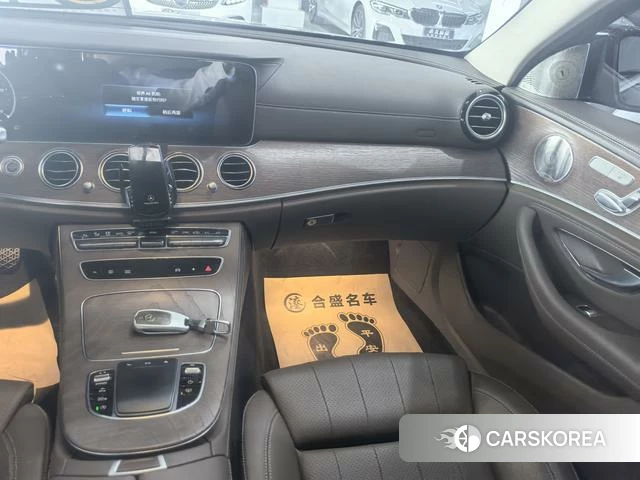 Mercedes-Benz E-class id 4263739 из Китая 17