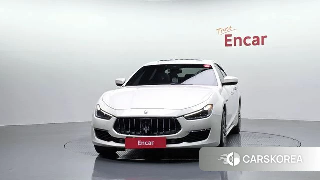 Maserati Ghibli id 4667611 из Кореи 23