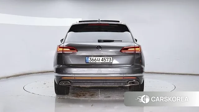 Volkswagen Touareg 3rd generation id 3741501 из Кореи 13