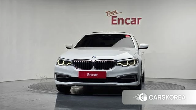 BMW 5 Series (G30) id 4331676 из Кореи 23