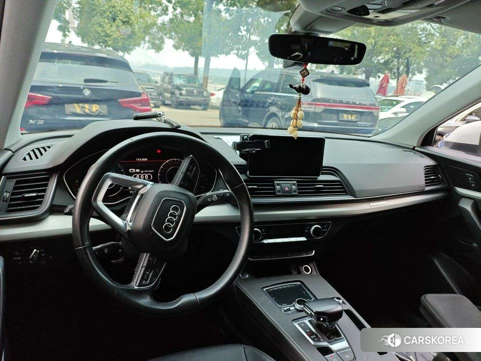 Audi Q5L 2020 Белый из Китая, фото 3