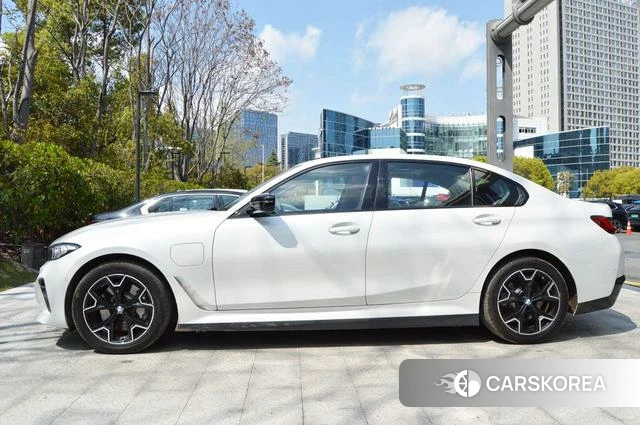 BMW i3 id 3909043 из Китая 9