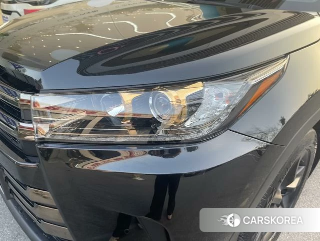 Toyota Highlander id 4220993 из Китая 23