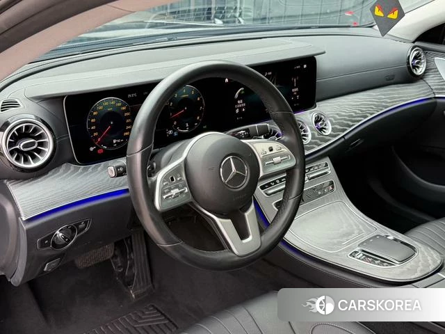 Mercedes-Benz CLS 2021 Темно-серый из Китая, фото 4