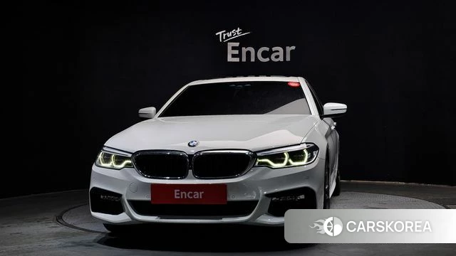 BMW 5 Series (G30) id 3808358 из Кореи 13