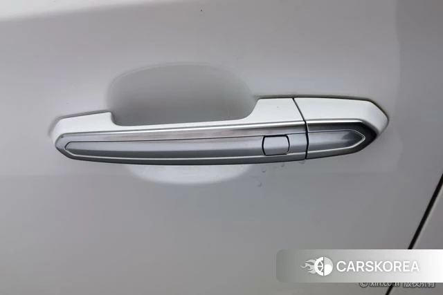 Cadillac XTS id 4212299 из Китая 17