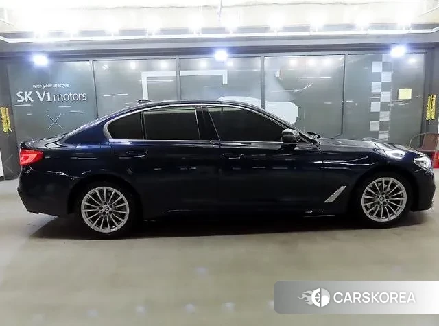 BMW 5 Series (G30) id 3626686 из Кореи 13