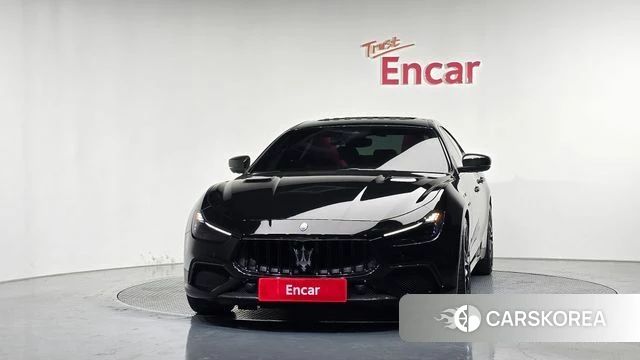 Maserati Ghibli id 4415779 из Кореи 23