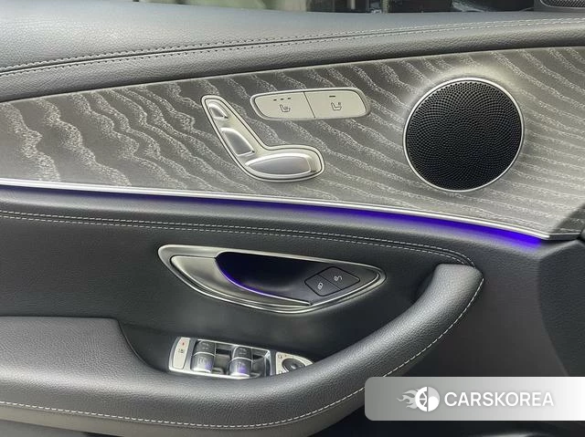 Mercedes-Benz E-class PHEV id 4272179 из Китая 16