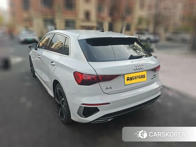 Audi A3 2023 Белый из Китая, фото 3