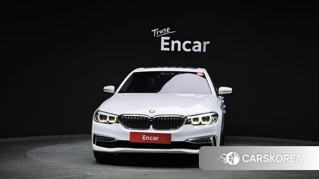 BMW 5 Series (G30) id 3520334 из Кореи 13