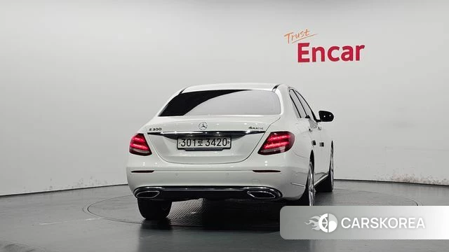 Mercedes-Benz E-Class W213 id 4507897 из Кореи 23