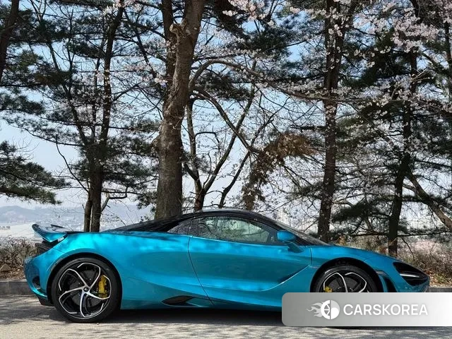 McLaren 750S id 2973265 из Кореи 13