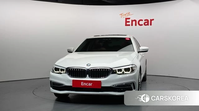 BMW 5 Series (G30) id 4573864 из Кореи 13