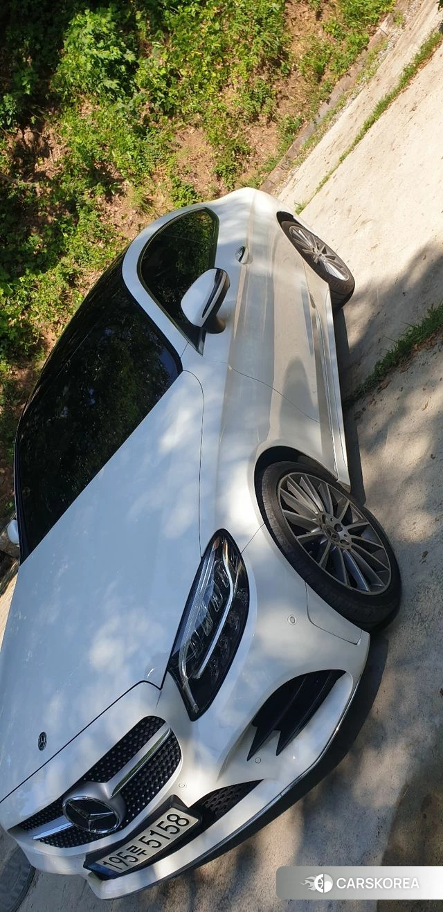 Mercedes-Benz C-Class W205 2019 Белый из Кореи, фото 3