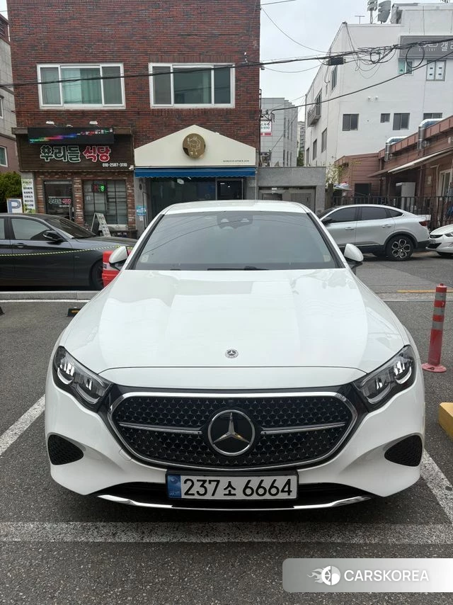 Mercedes-Benz E-Class W214 2024 Белый из Кореи, фото 3