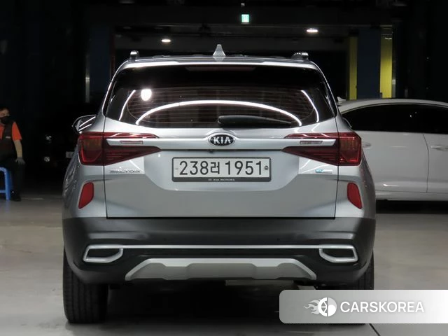 Kia Seltos id 4609931 из Кореи 13