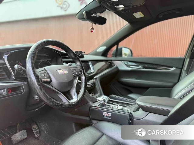 Cadillac XT6 id 4240818 из Китая 17