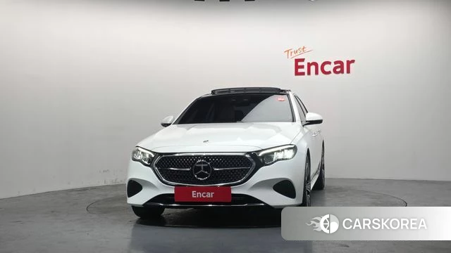Mercedes-Benz E-Class W214 id 4602061 из Кореи 23