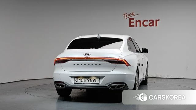 Hyundai The New Grandeur IG id 4662519 из Кореи 23