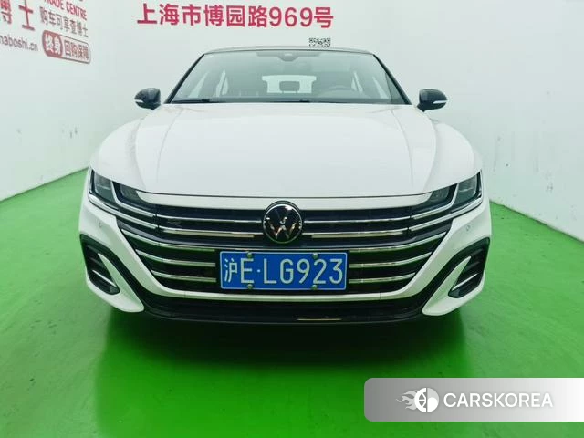 Volkswagen CC 2024 Белый из Китая, фото 3