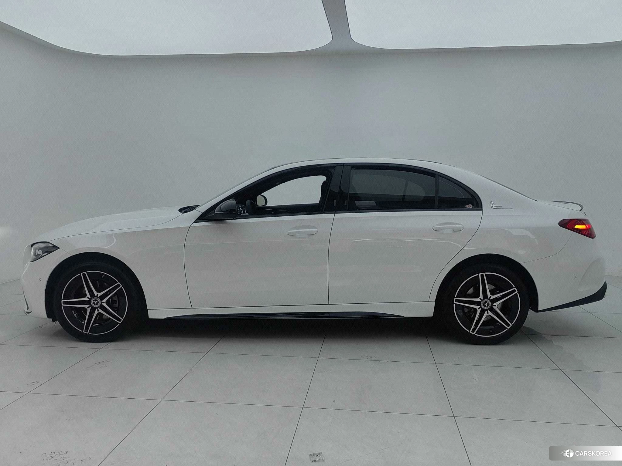 Mercedes-Benz Class C id 4455636 из Китая 10