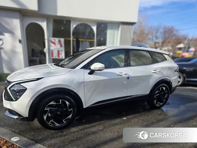 Kia Sportage 5th Generation 2022 Белый из Кореи, фото 3