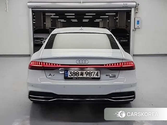 Audi A7 (4K) id 3717793 из Кореи 13