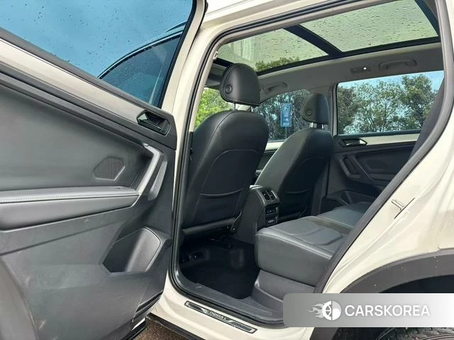 Volkswagen Tiguan L 2020 Белый из Китая, фото 3