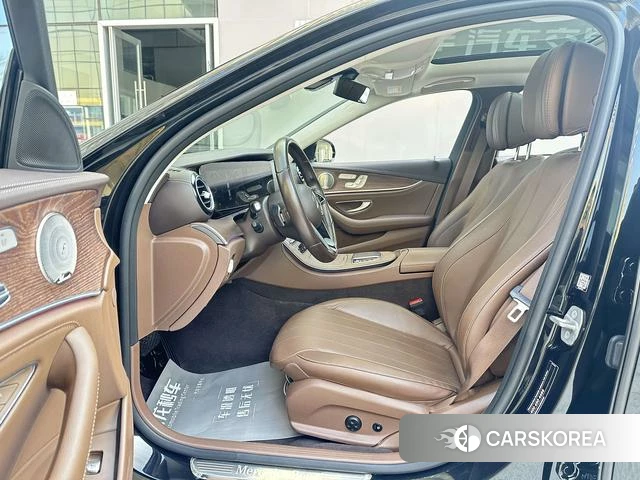 Mercedes-Benz E-class id 4274221 из Китая 21