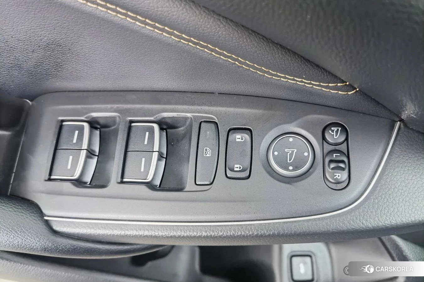 Honda Accord id 4405970 из Китая 17