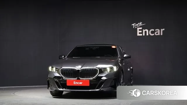 BMW 5 Series (G60) id 3638801 из Кореи 13