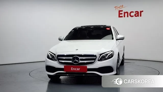 Mercedes-Benz E-Class W213 id 3033948 из Кореи 13