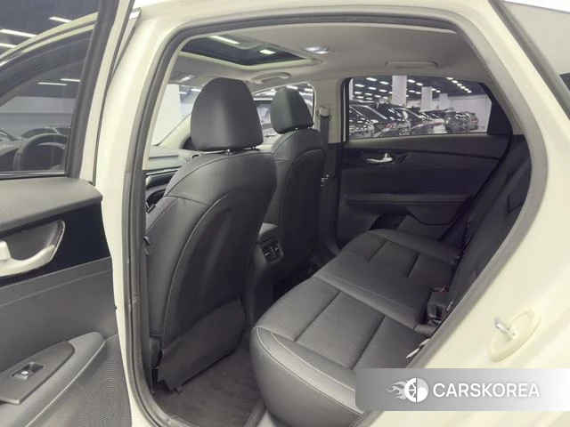 Kia K3 id 4335278 из Китая 10