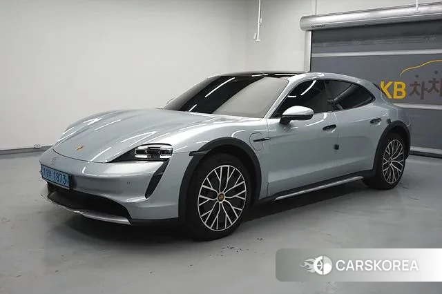 Porsche Taycan id 2975030 из Кореи 13