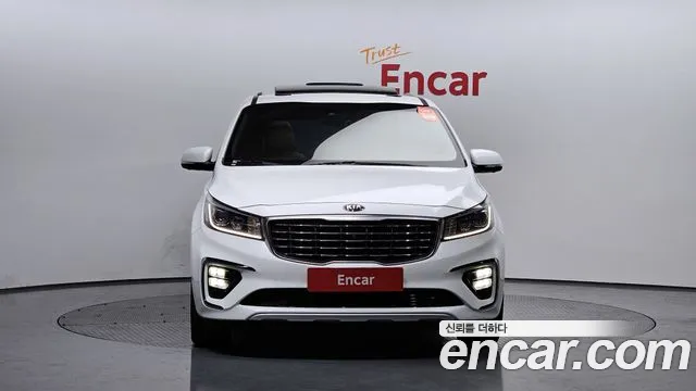 Kia The New Carnival id 2482813 из Кореи 13