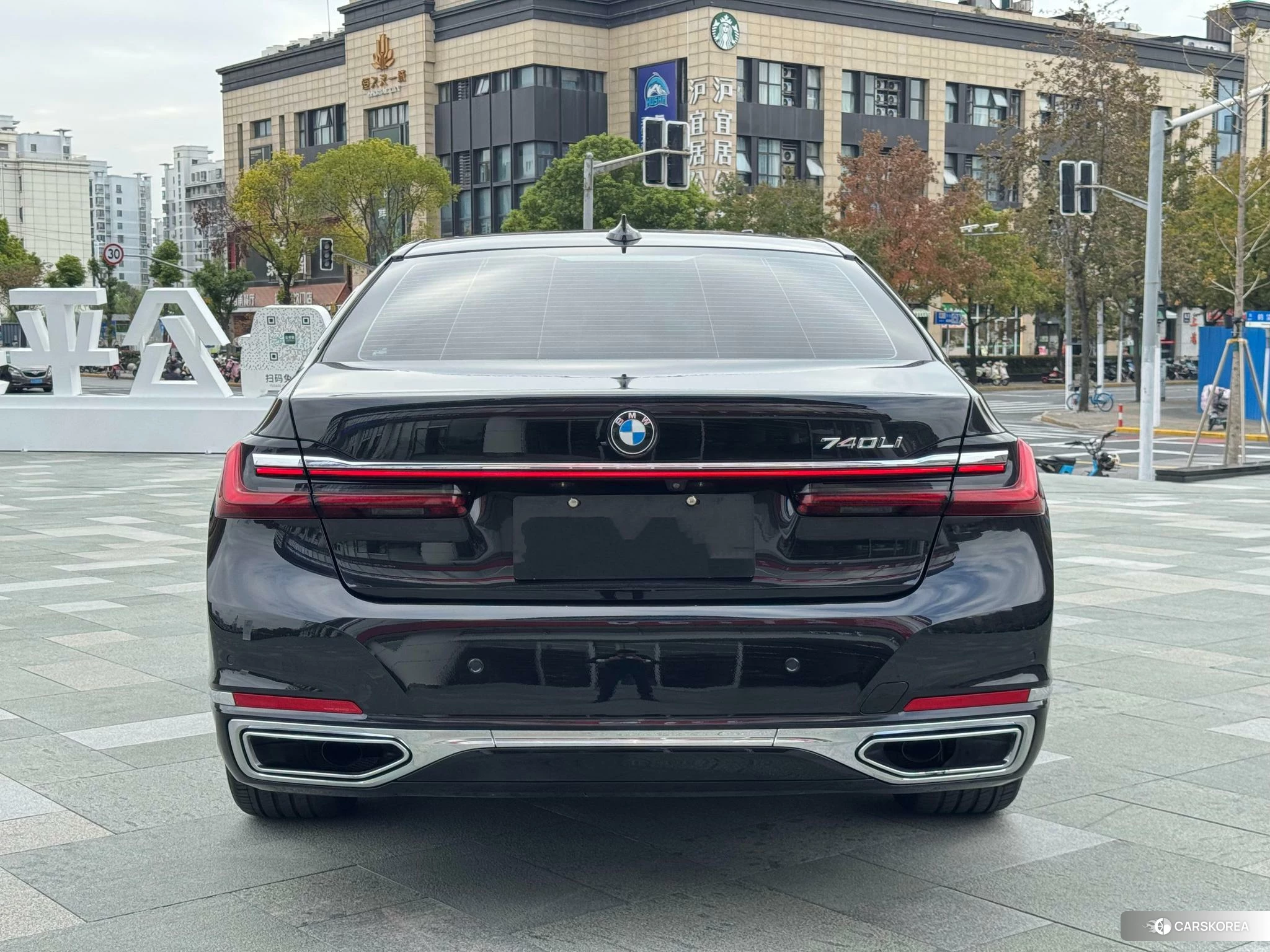 BMW 7 series 2021 Черный из Китая, фото 4