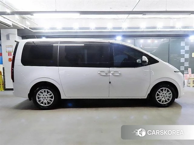 Hyundai Staria id 3858543 из Кореи 12