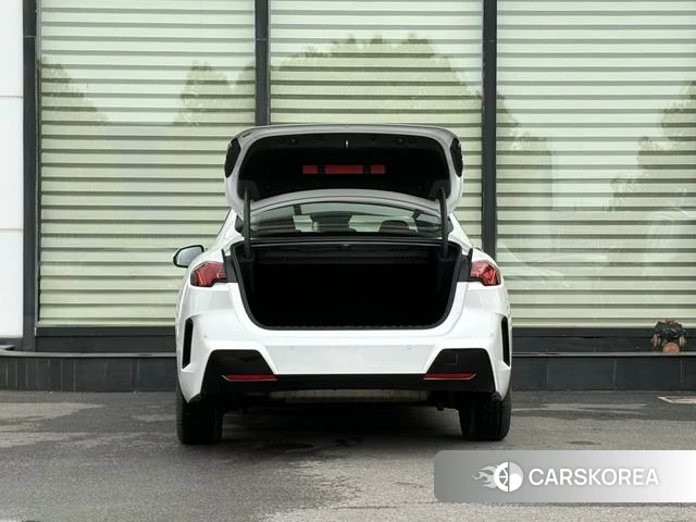 BMW 2 series 2025 Белый из Китая, фото 6