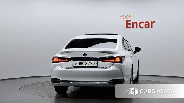 Lexus ES300h 7th generation id 3754270 из Кореи 13