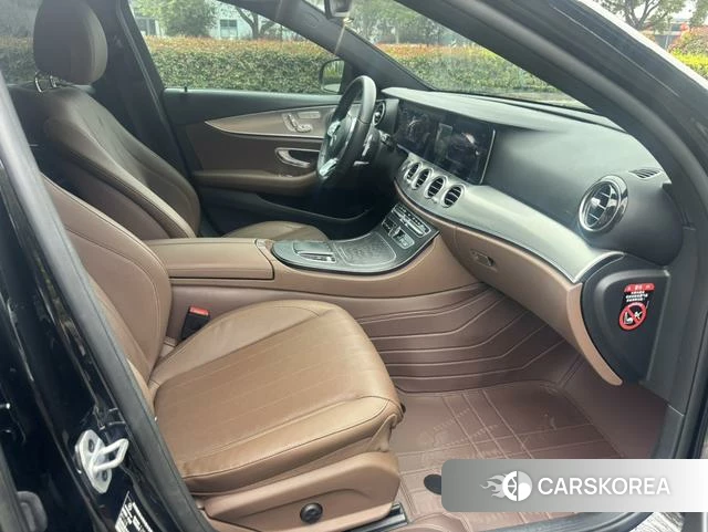 Mercedes-Benz E-class (imported) 2019 Черный из Китая, фото 6