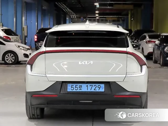 Kia EV6 id 3764882 из Кореи 13