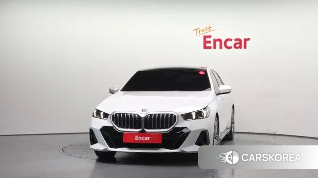 BMW 5 Series (G60) id 2910061 из Кореи 13