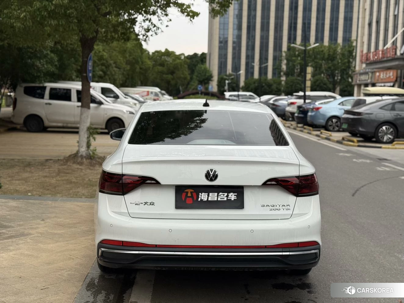 Volkswagen Sagitar 2024 Белый из Китая, фото 3