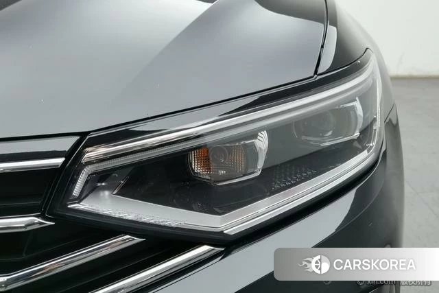 Volkswagen Magotan PHEV id 4271064 из Китая 17