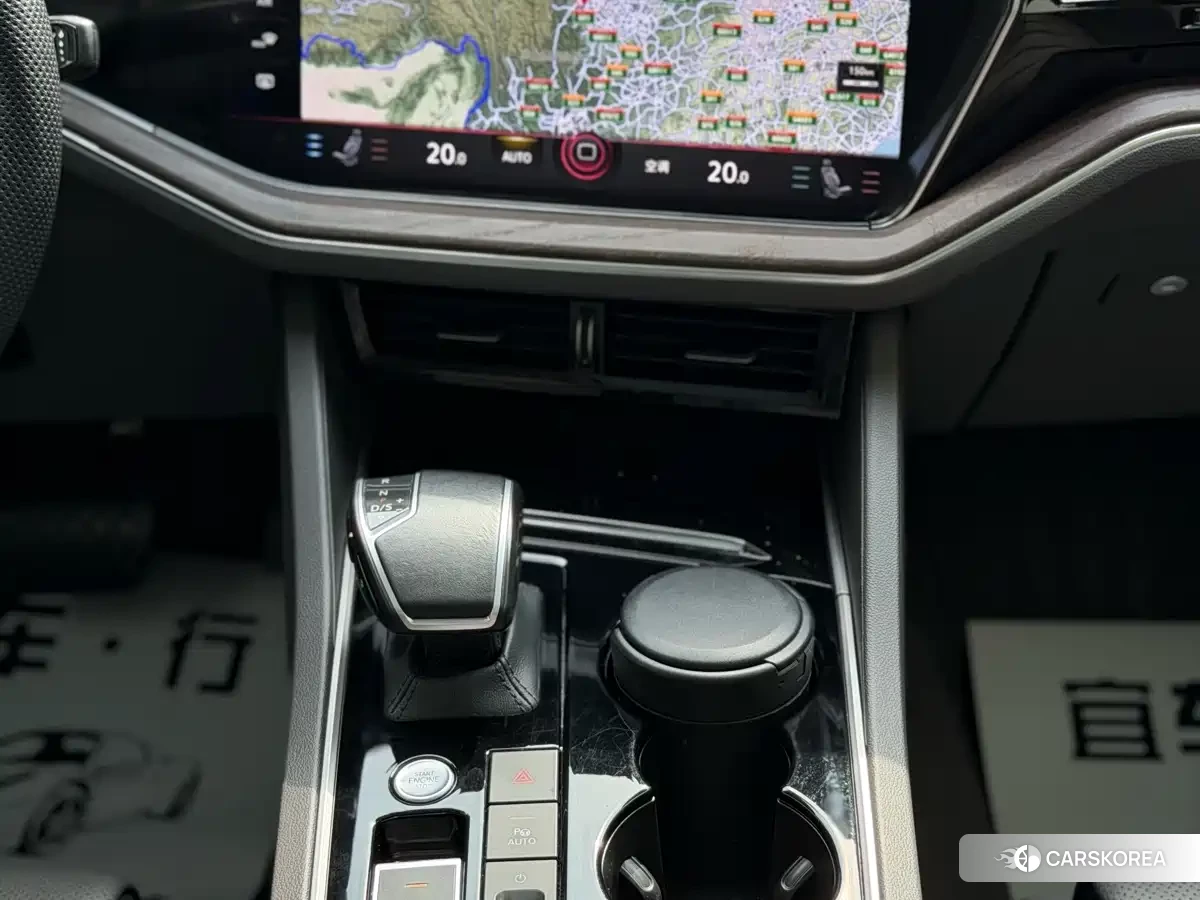 Volkswagen Touareg id 4577669 из Китая 8