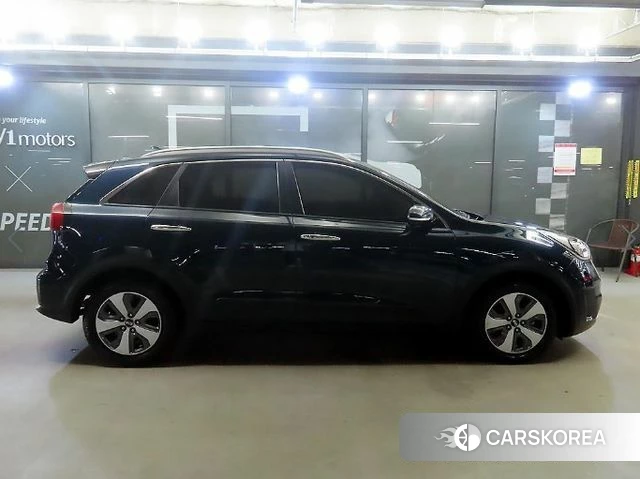 Kia Niro id 4514573 из Кореи 13