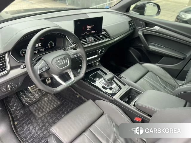 Audi Q5L 2023 Черный из Китая, фото 3