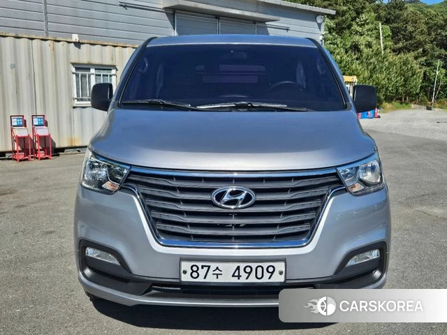 Hyundai The New Grand Starex id 4557660 из Кореи 11